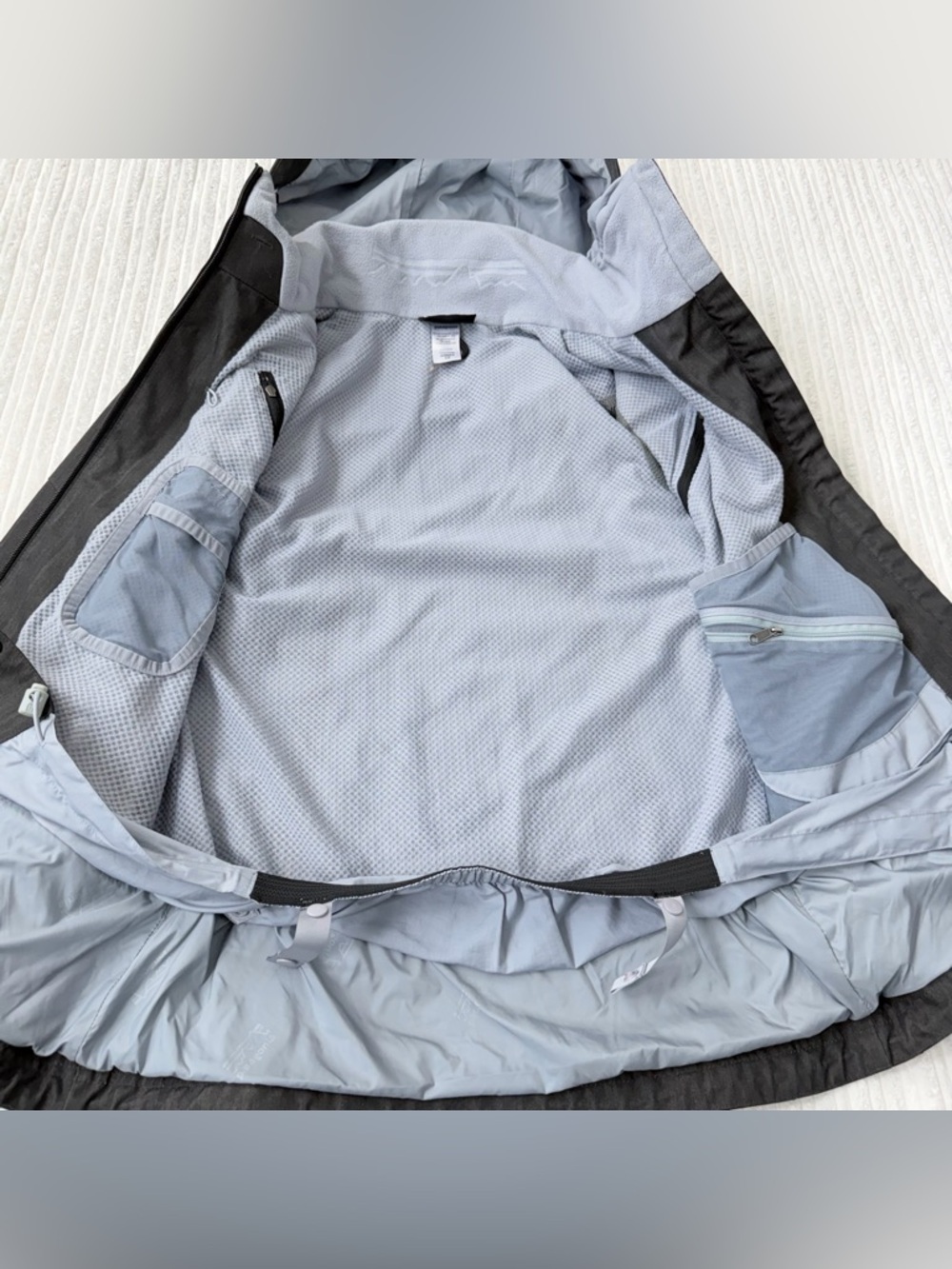 Vintage Patagonia Women’s Rubicon Hooded Shell Jacket - Picture 4 of 7
